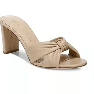 <
Veronica Beard Ganita Leather Strappy
Sandals Beige Size 5